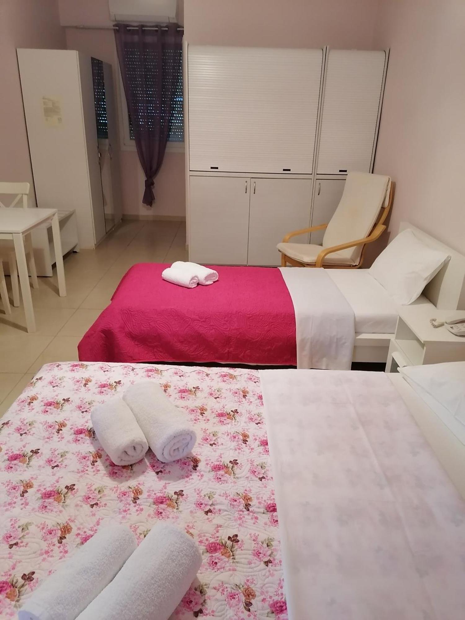 Studios Ioulia Keramoti  Ngoại thất bức ảnh